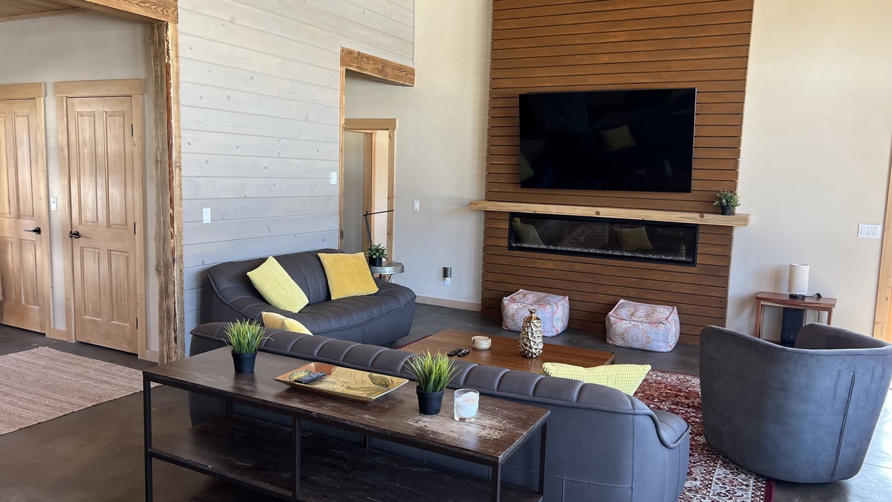 Photo of Livingroom in Winthrop