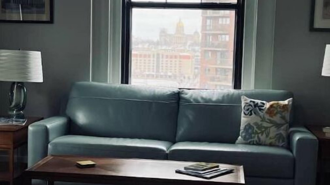 Photo of Livingroom in Court Avenue Entertainment District