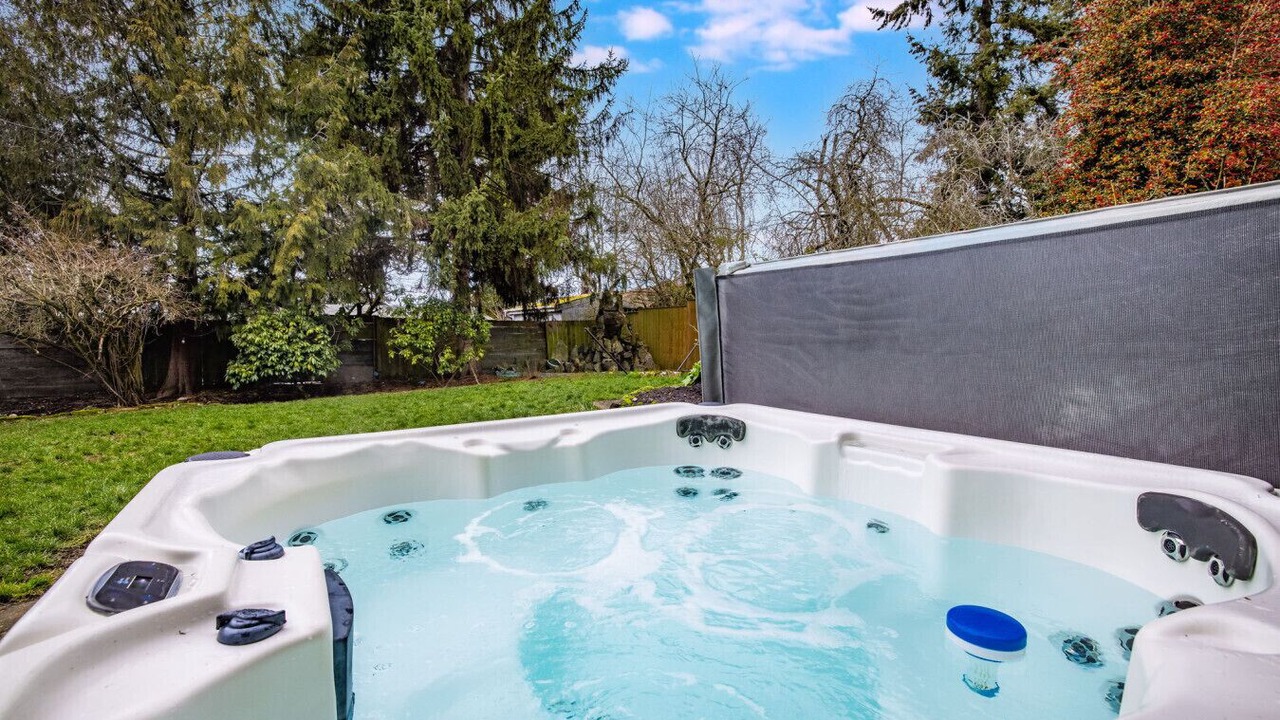 Photo of Outdoor in White Center