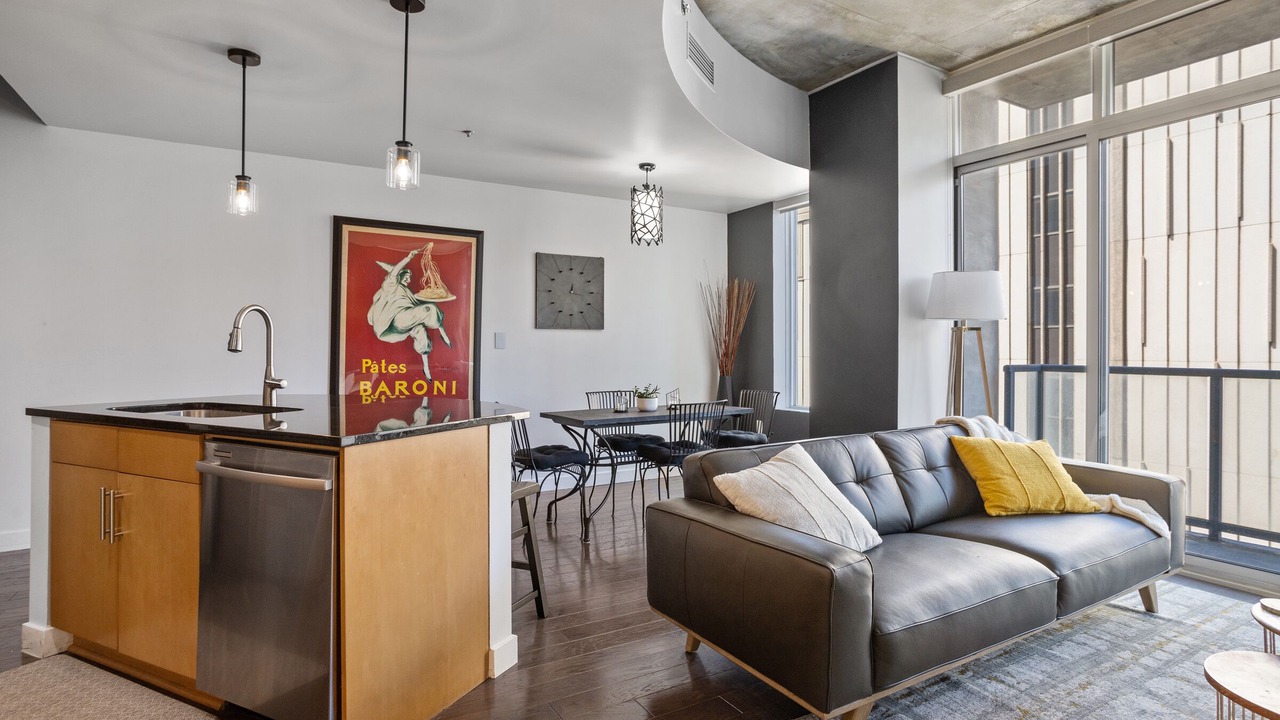 Photo of Livingroom in Downtown Denver
