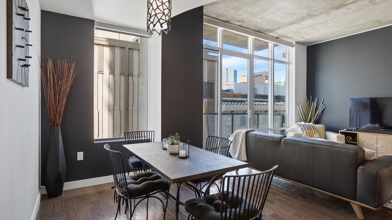 Photo of Livingroom in Downtown Denver