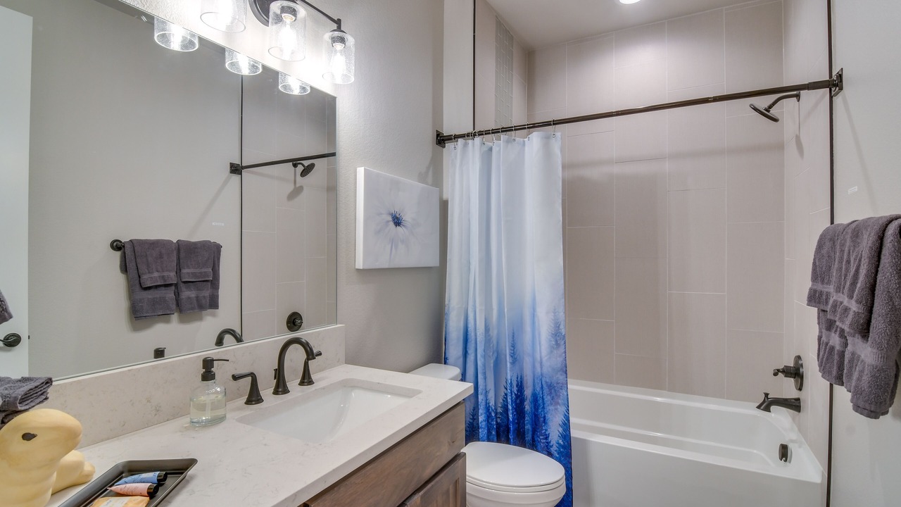Photo of Bathroom in Loveland