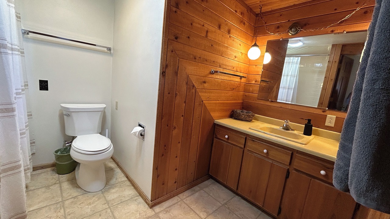 Photo of Bathroom in Adams County