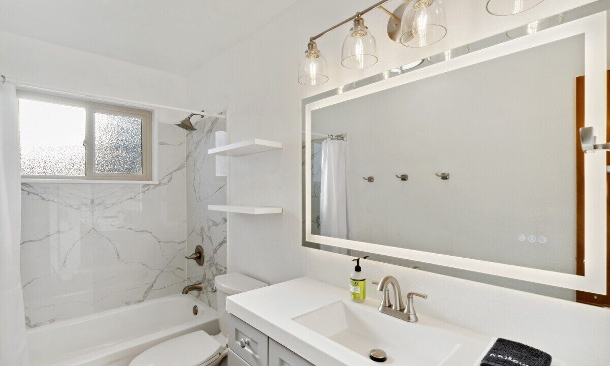 Photo of Bathroom in Northeast Heights