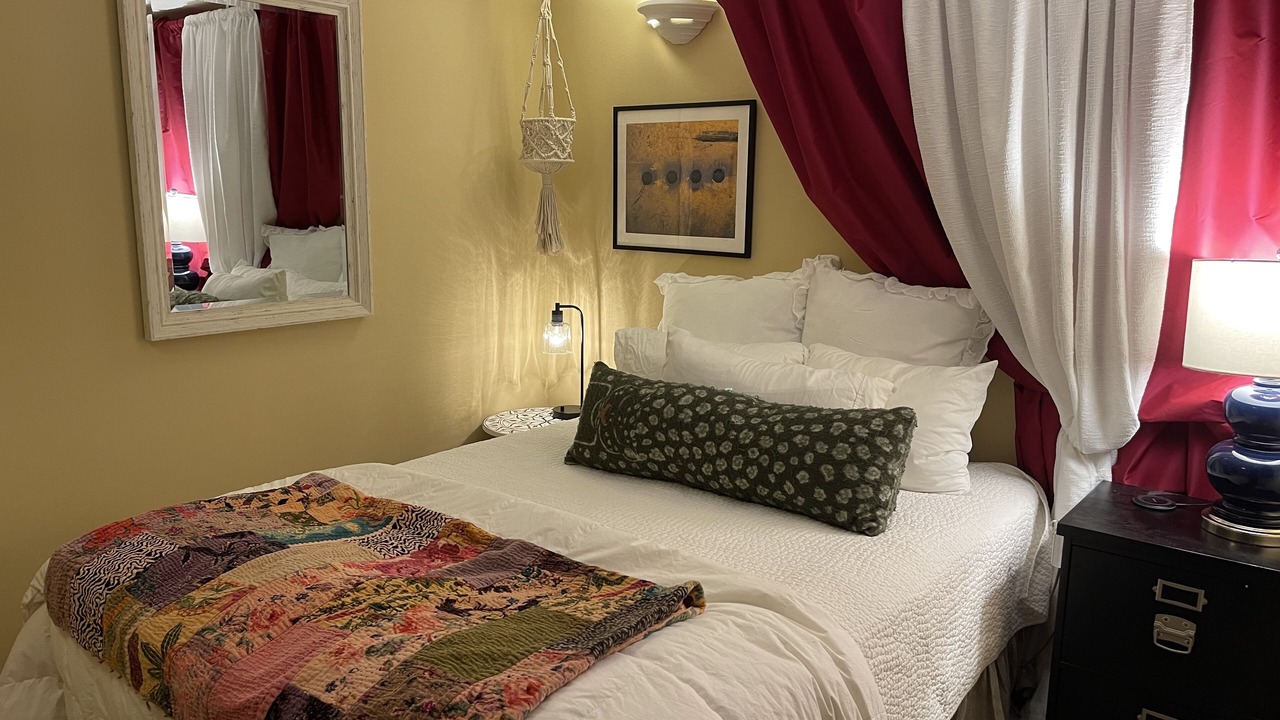 Photo of Bedroom in North Beacon Hill