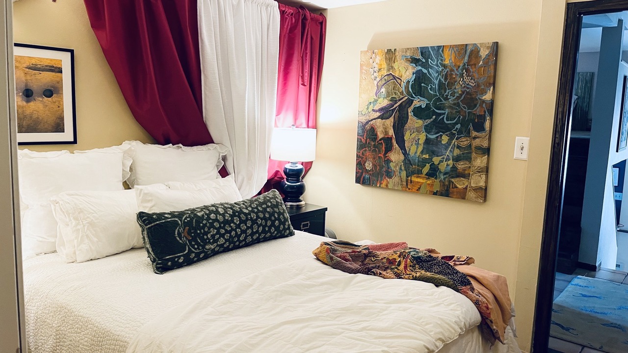 Photo of Bedroom in North Beacon Hill