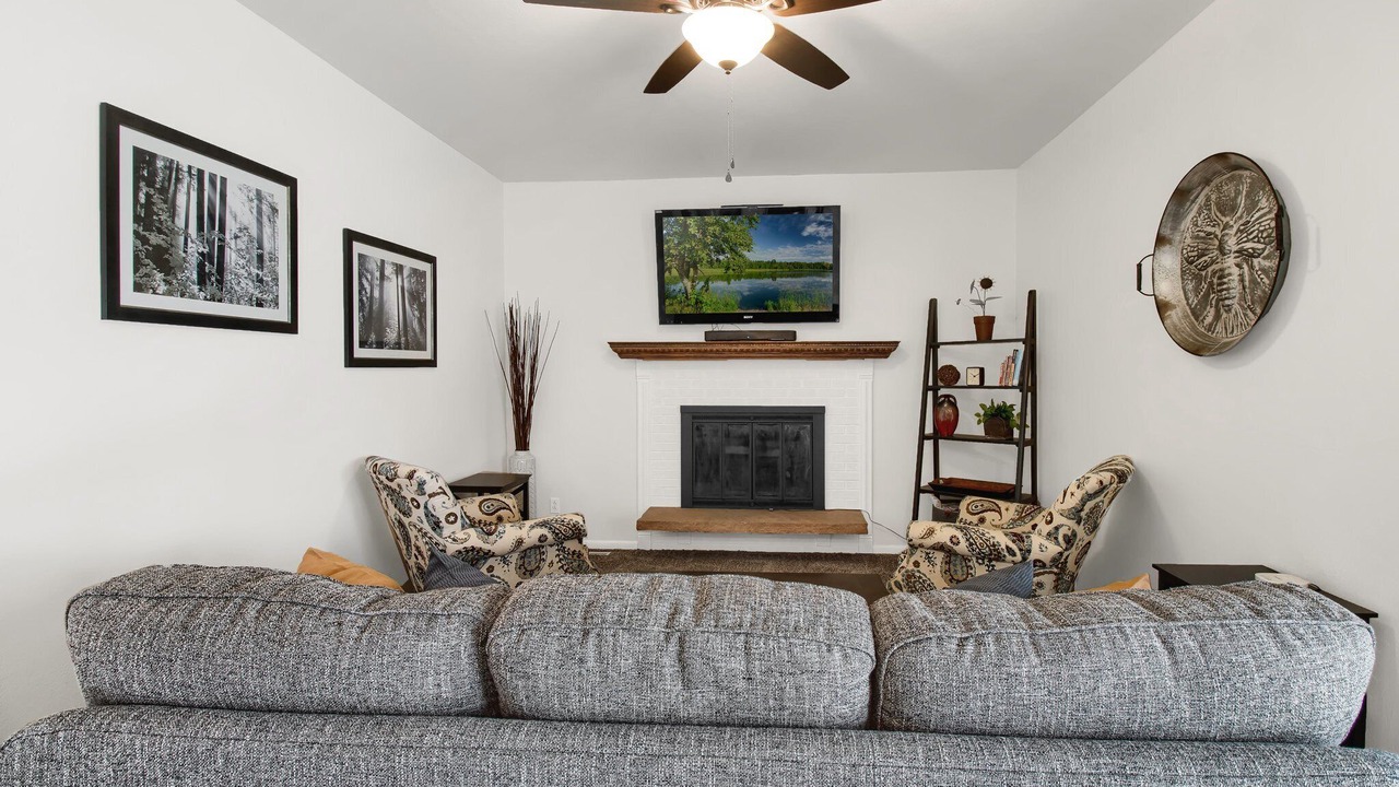 Photo of Livingroom in Belmar Park
