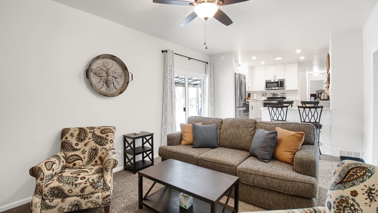 Photo of Livingroom in Belmar Park