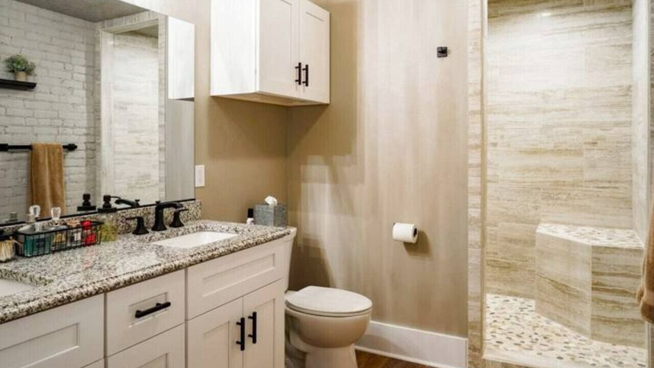 Photo of Bathroom in Baker City