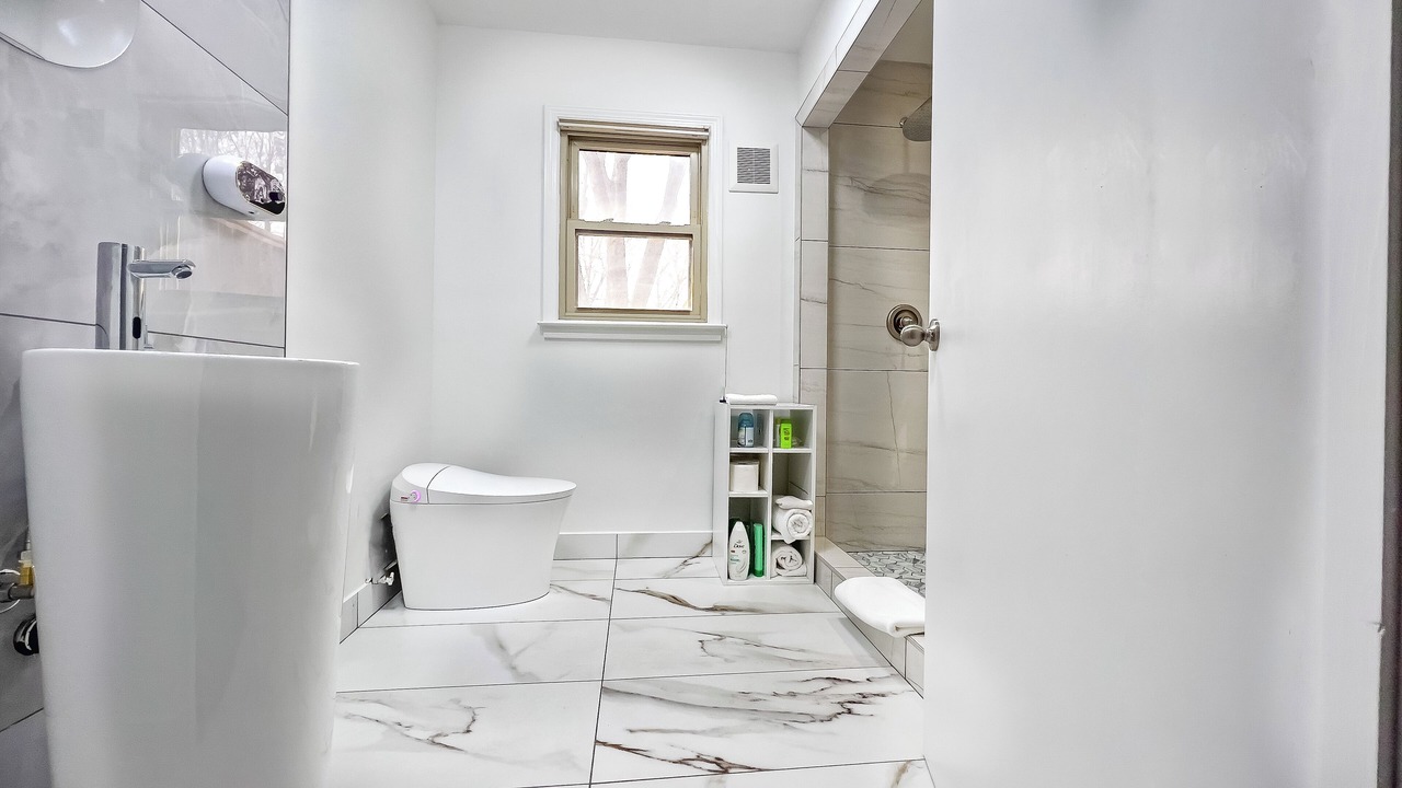 Photo of Bathroom in Overland Park