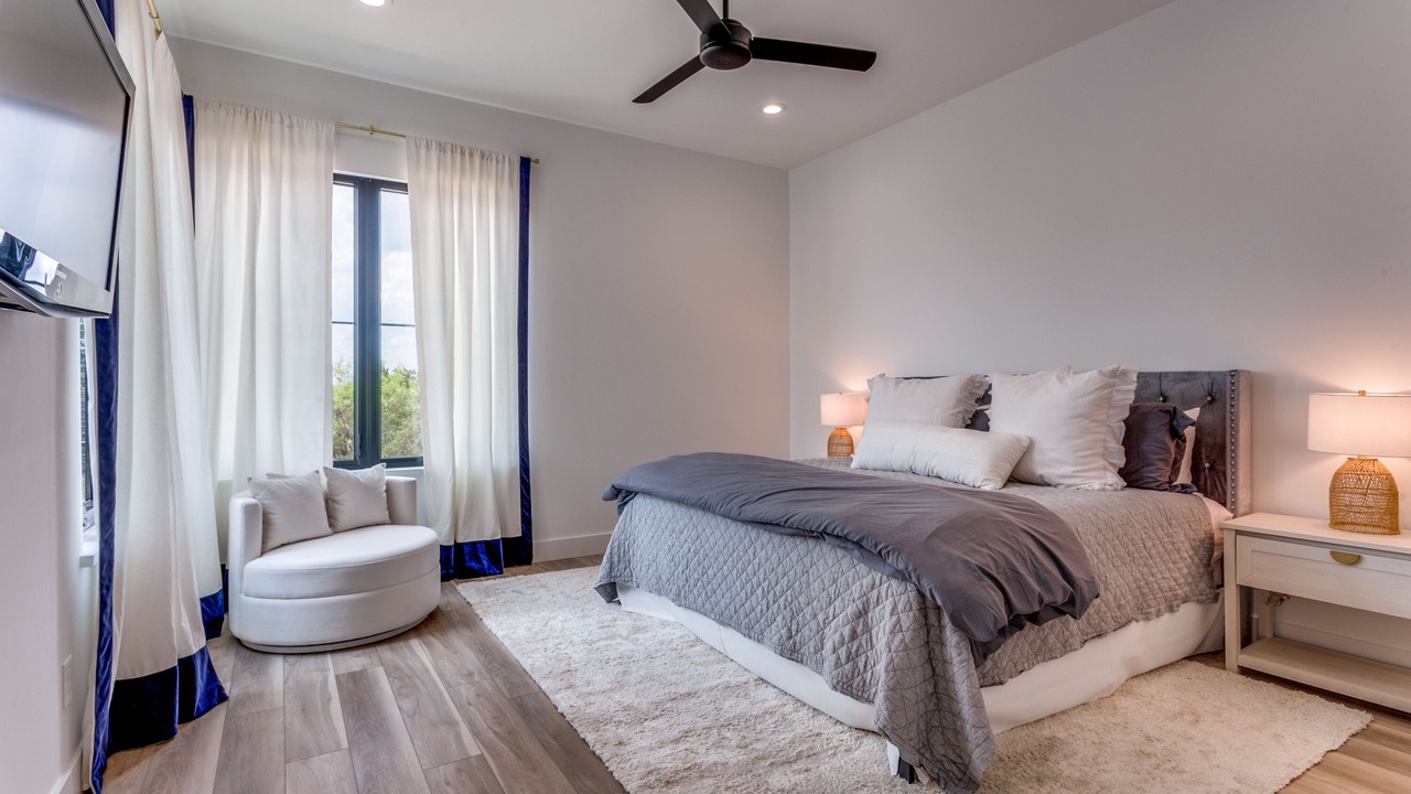 Photo of Bedroom in Graford