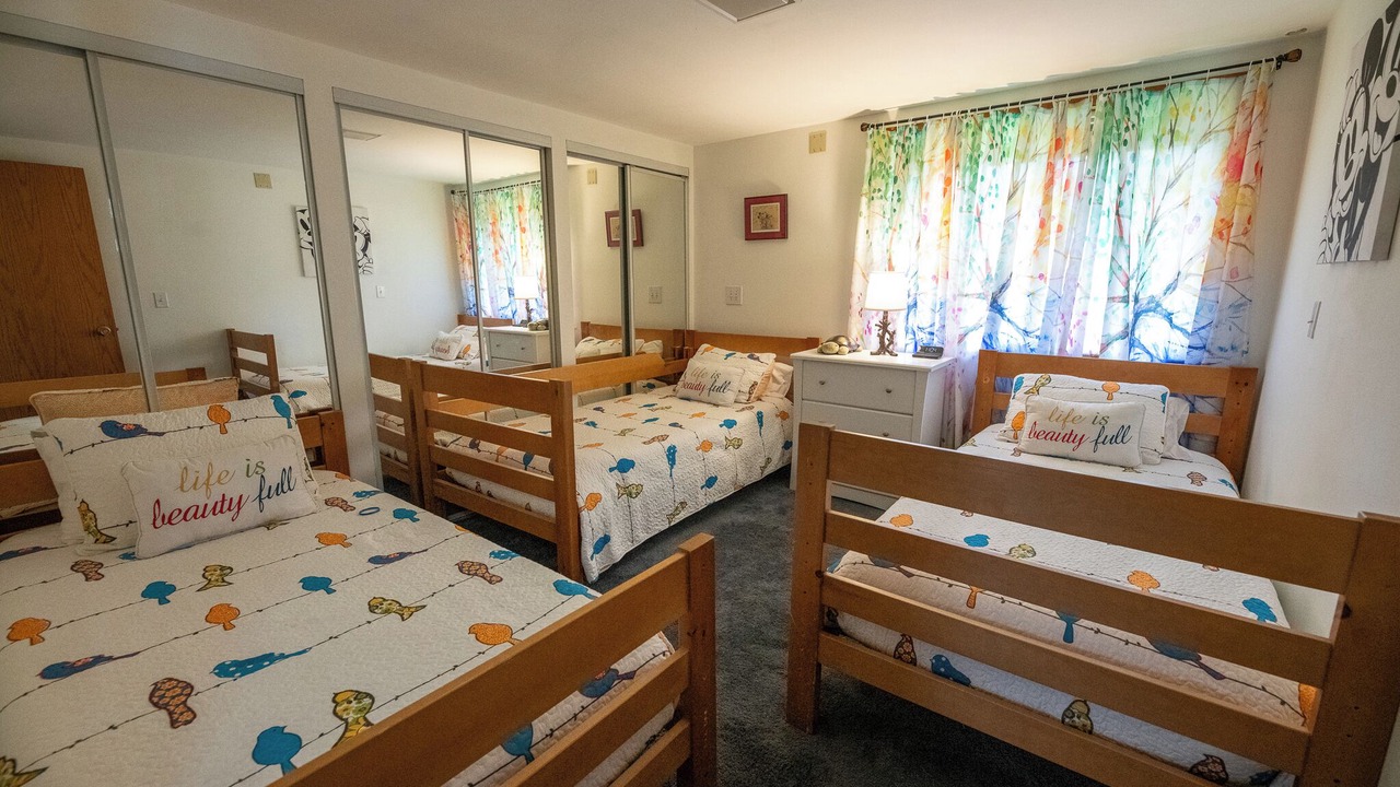 Photo of Bedroom in Oroville