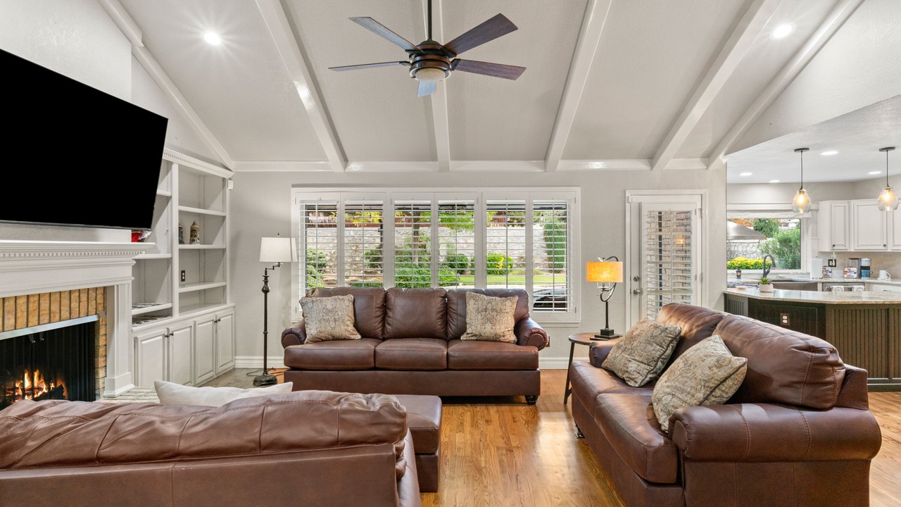 Photo of Livingroom in Biggs Field