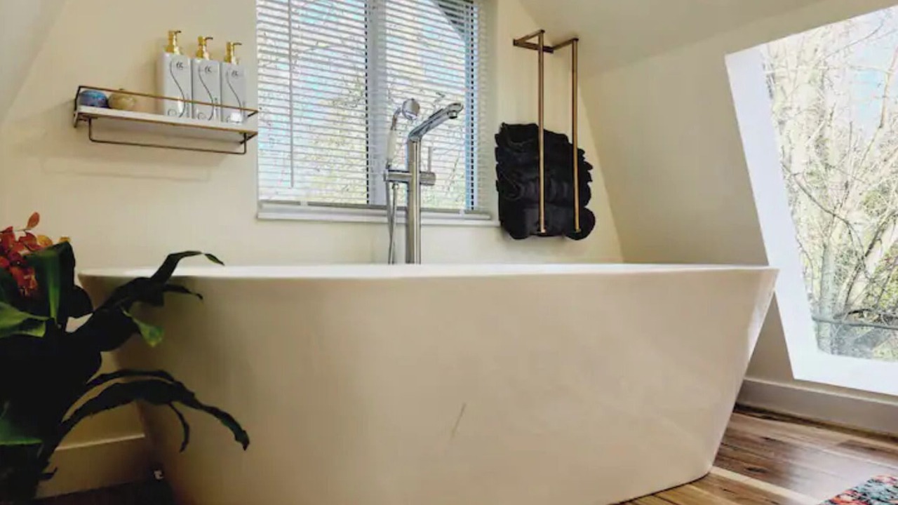 Photo of Bathroom in Highline