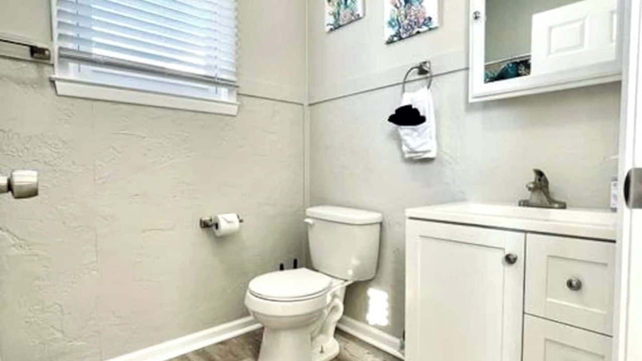 Photo of Bathroom in Smithville