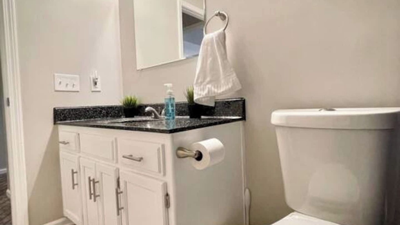 Photo of Bathroom in Smithville
