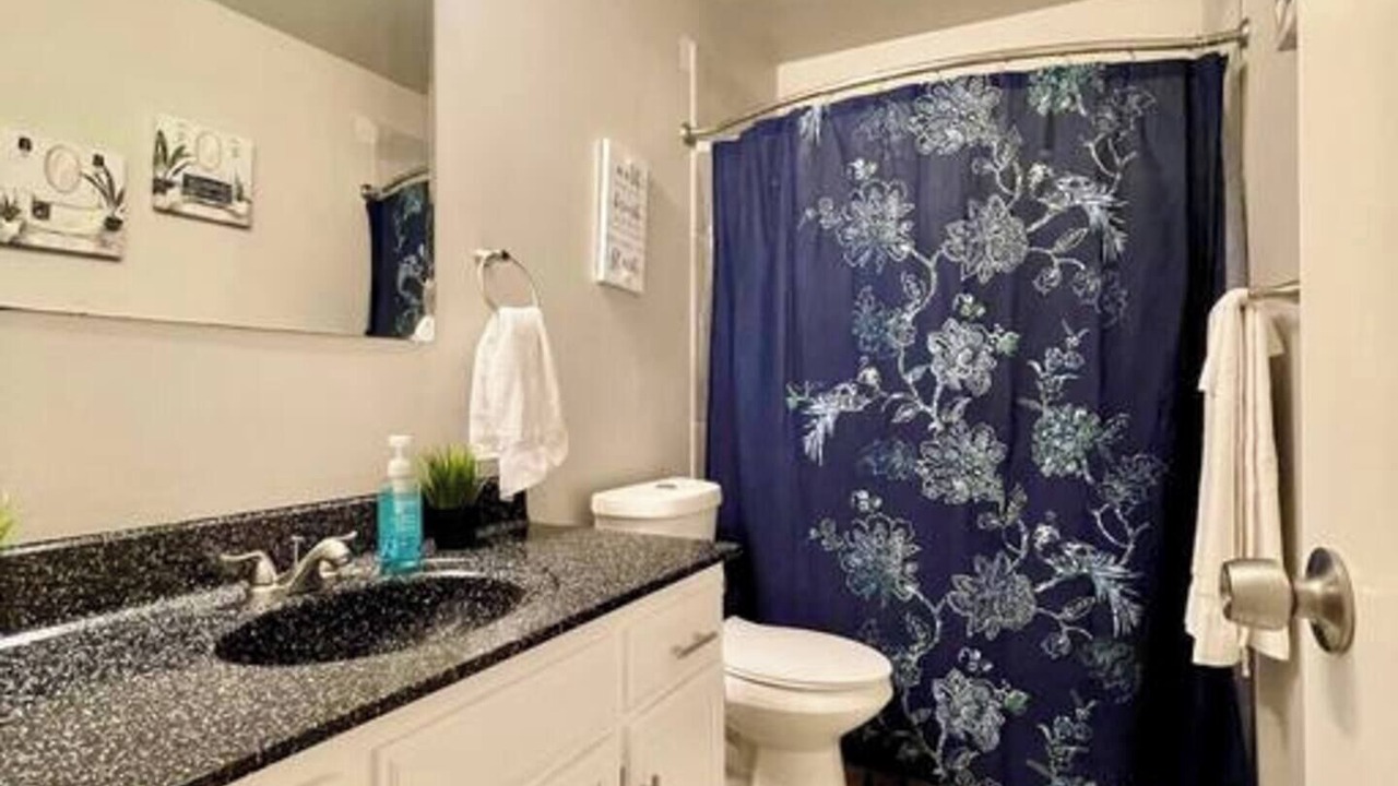 Photo of Bathroom in Smithville