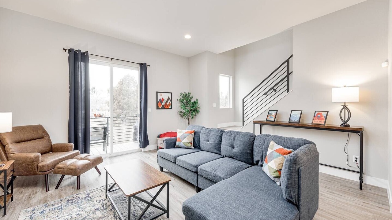 Photo of Livingroom in Lamar Heights Area