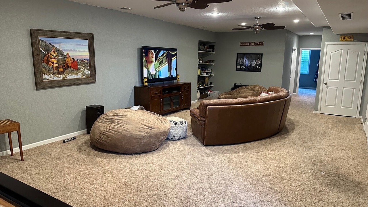 Photo of Livingroom in Cheyenne