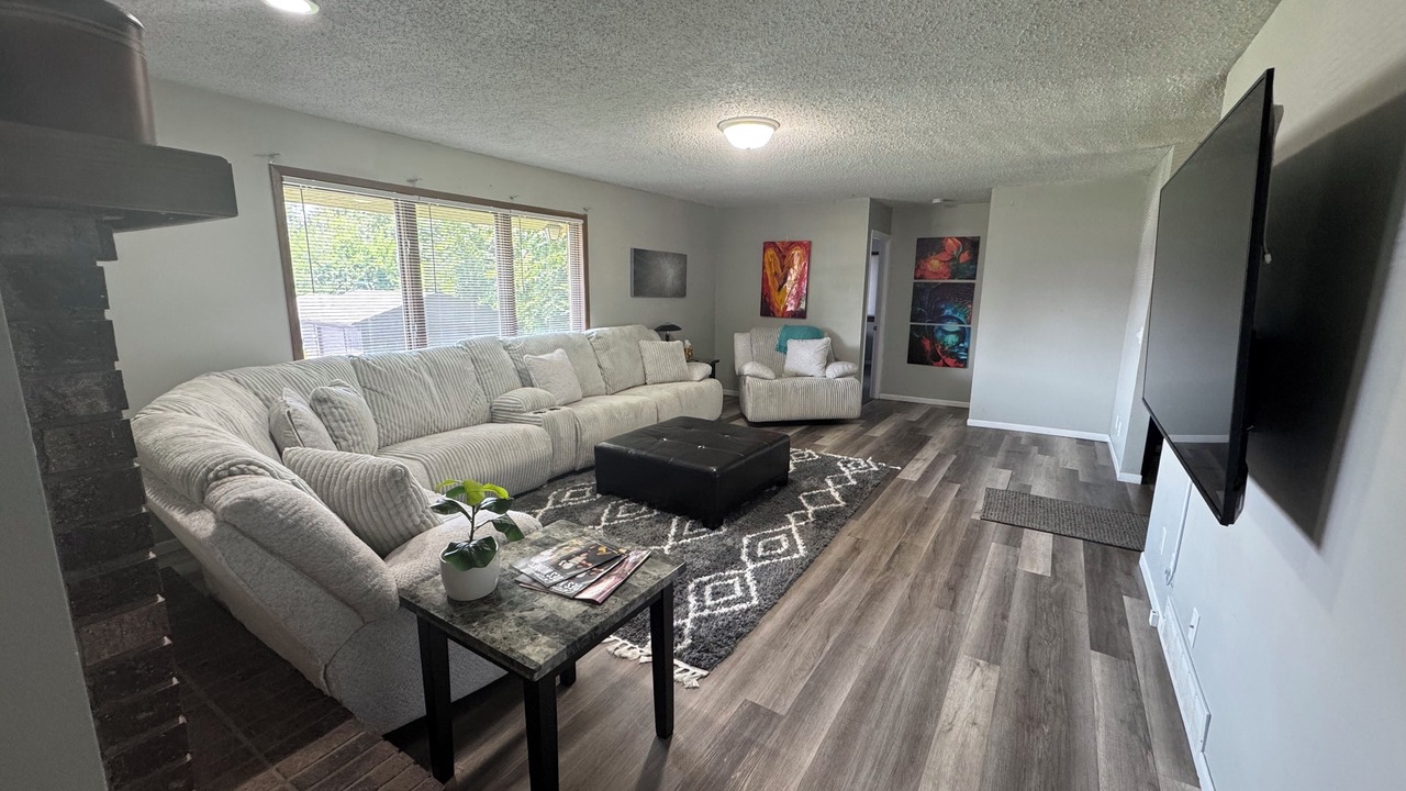 Photo of Livingroom in Des Moines