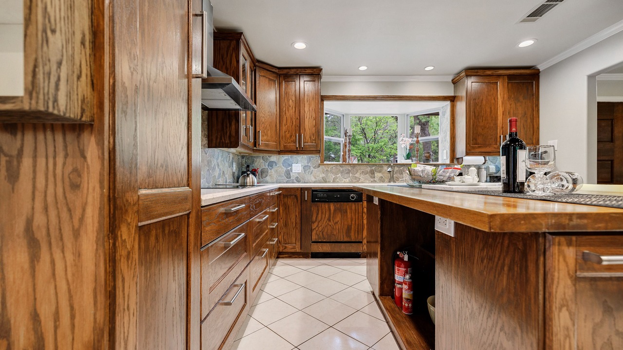 Photo of Kitchen in Oak Point