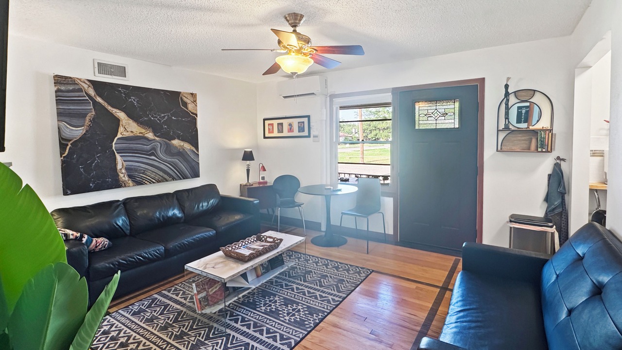 Photo of Livingroom in Heart of Lubbock