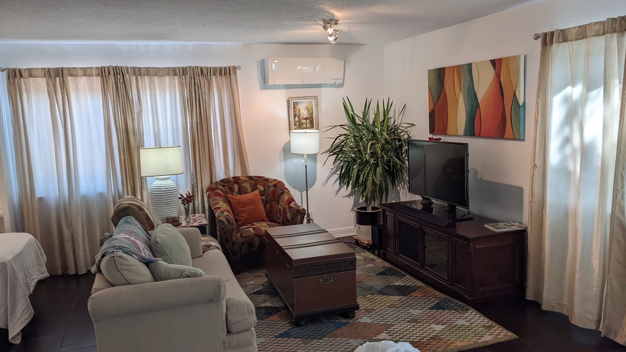 Photo of Livingroom in Paradise Hills Civic