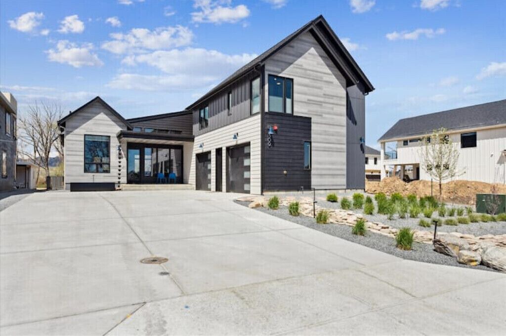 Photo of Outdoor in Superior