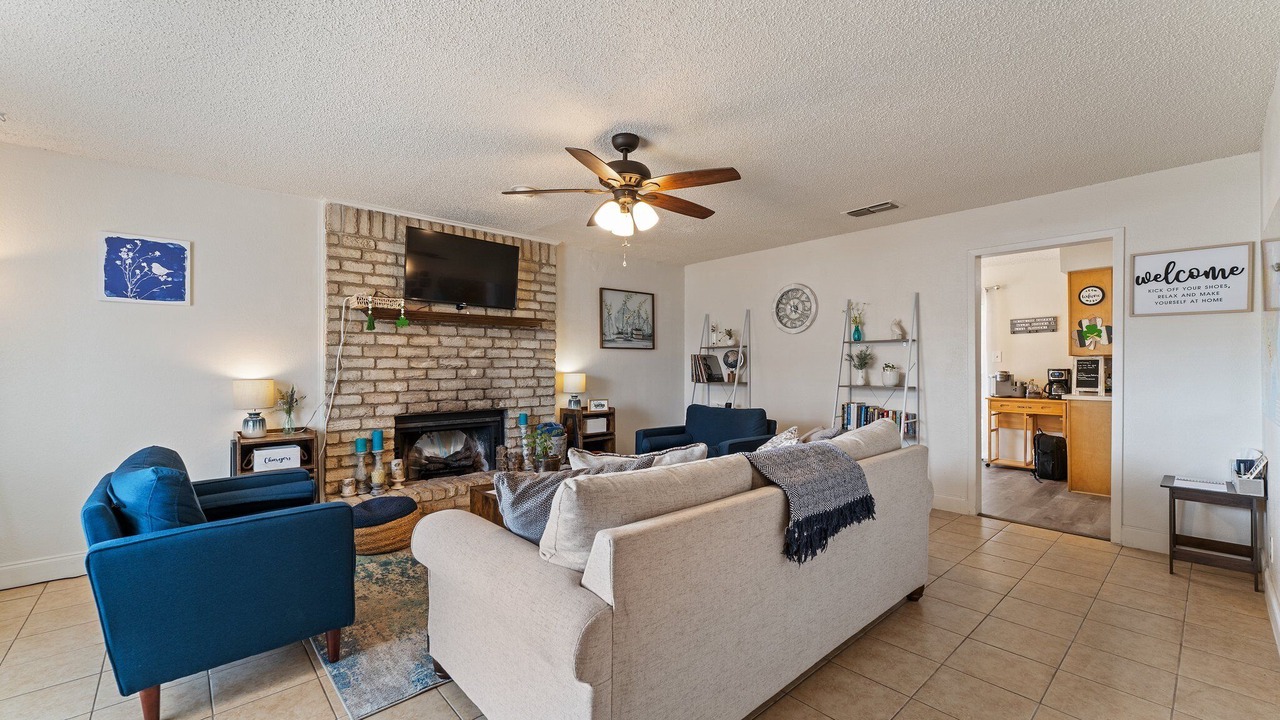 Photo of Livingroom in Lake Brownwood