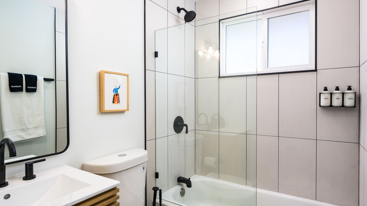 Photo of Bathroom in Lakeside