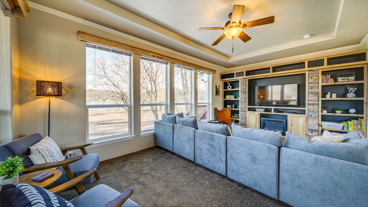 Photo of Livingroom in Newport