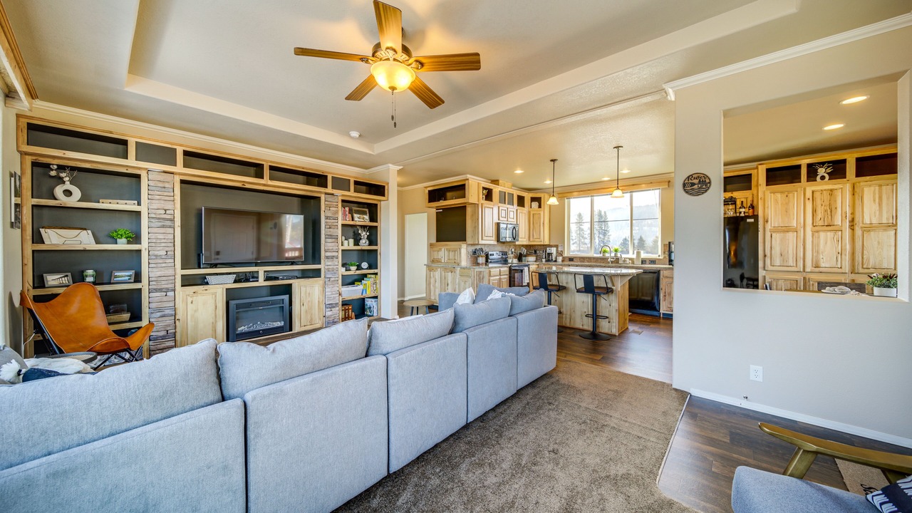 Photo of Livingroom in Newport