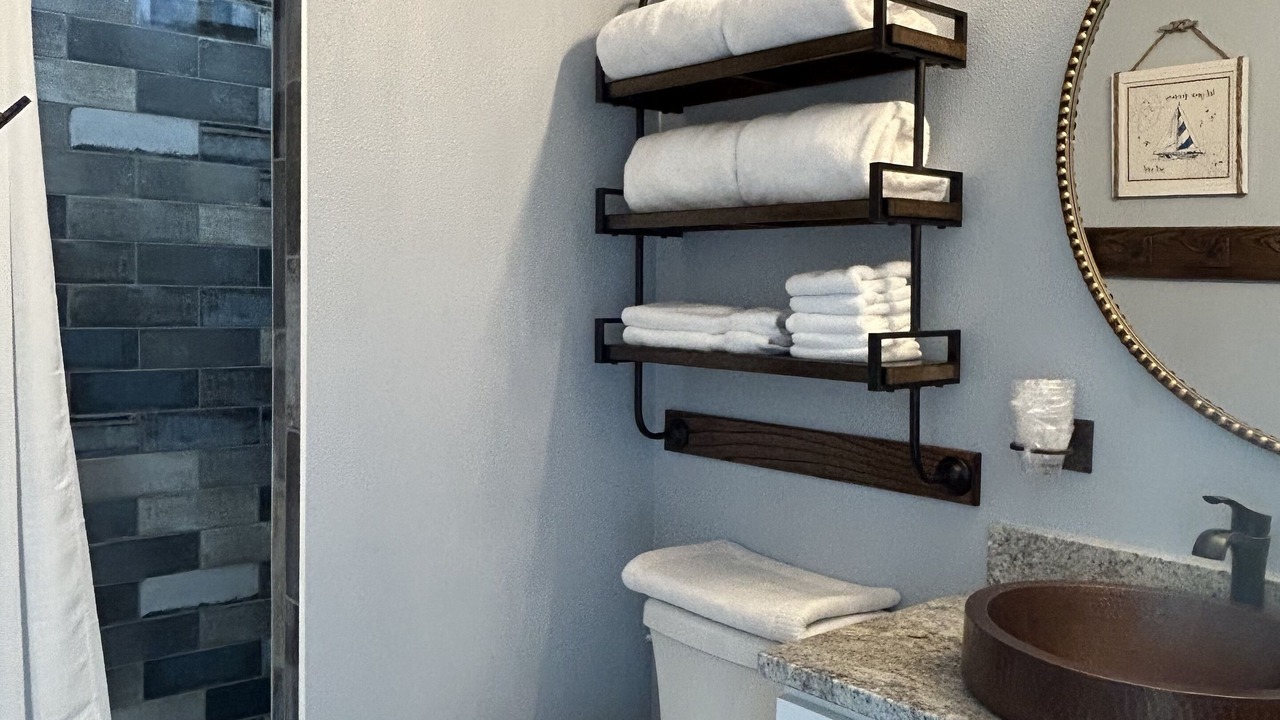 Photo of Bathroom in Granbury