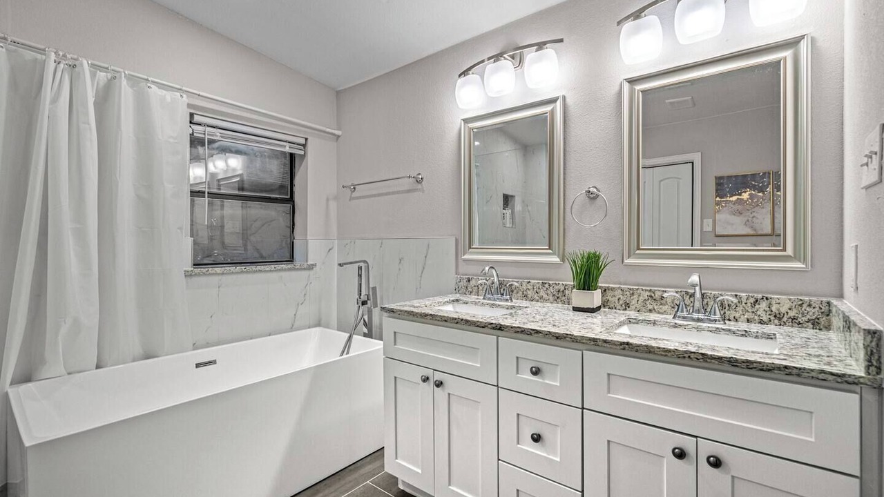 Photo of Bathroom in Wylie