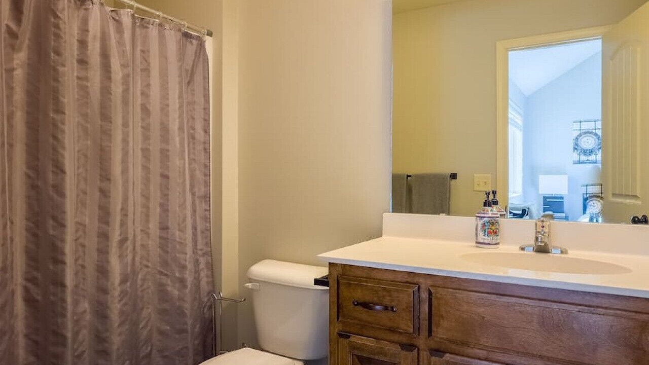 Photo of Bathroom in Tracy