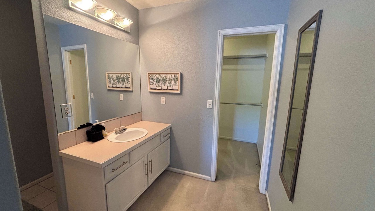 Photo of Bathroom in University Hills