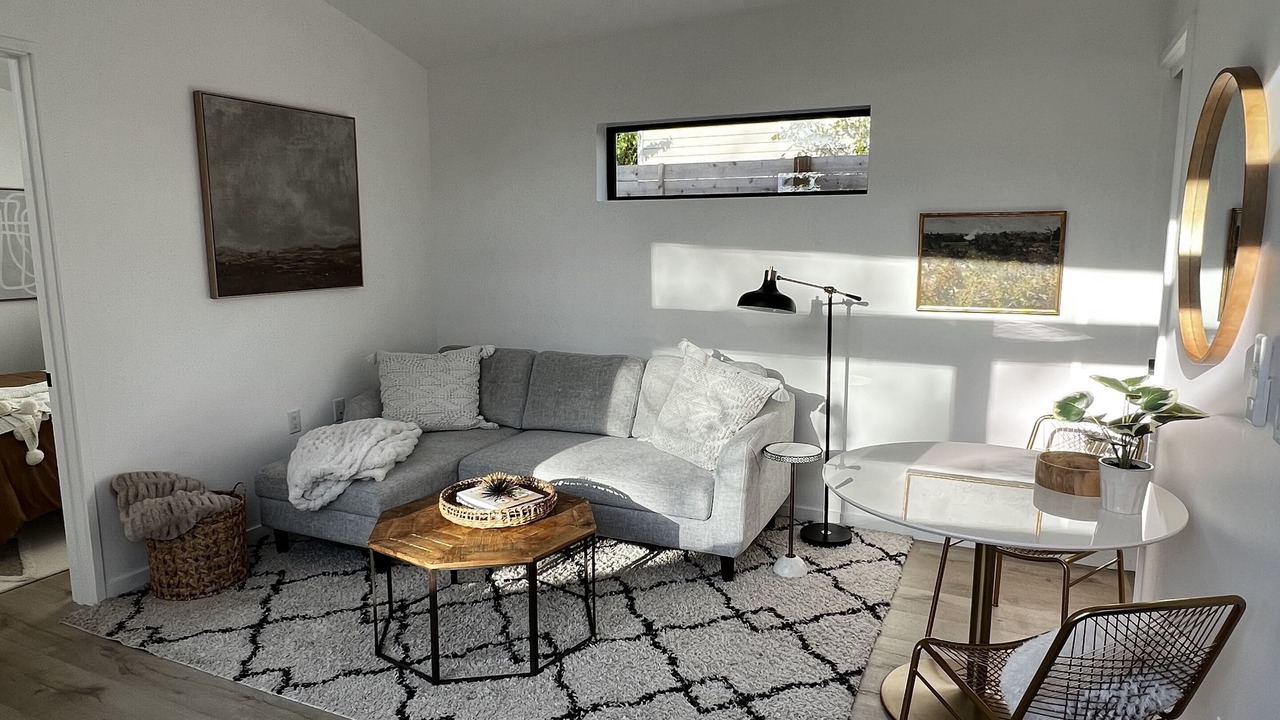 Photo of Livingroom in Licton Springs