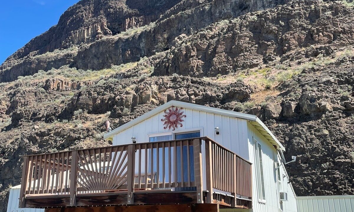 Photo of Outdoor in Sunland Estates