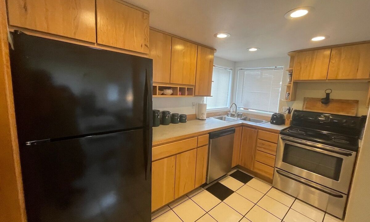 Photo of Kitchen in Sunland Estates