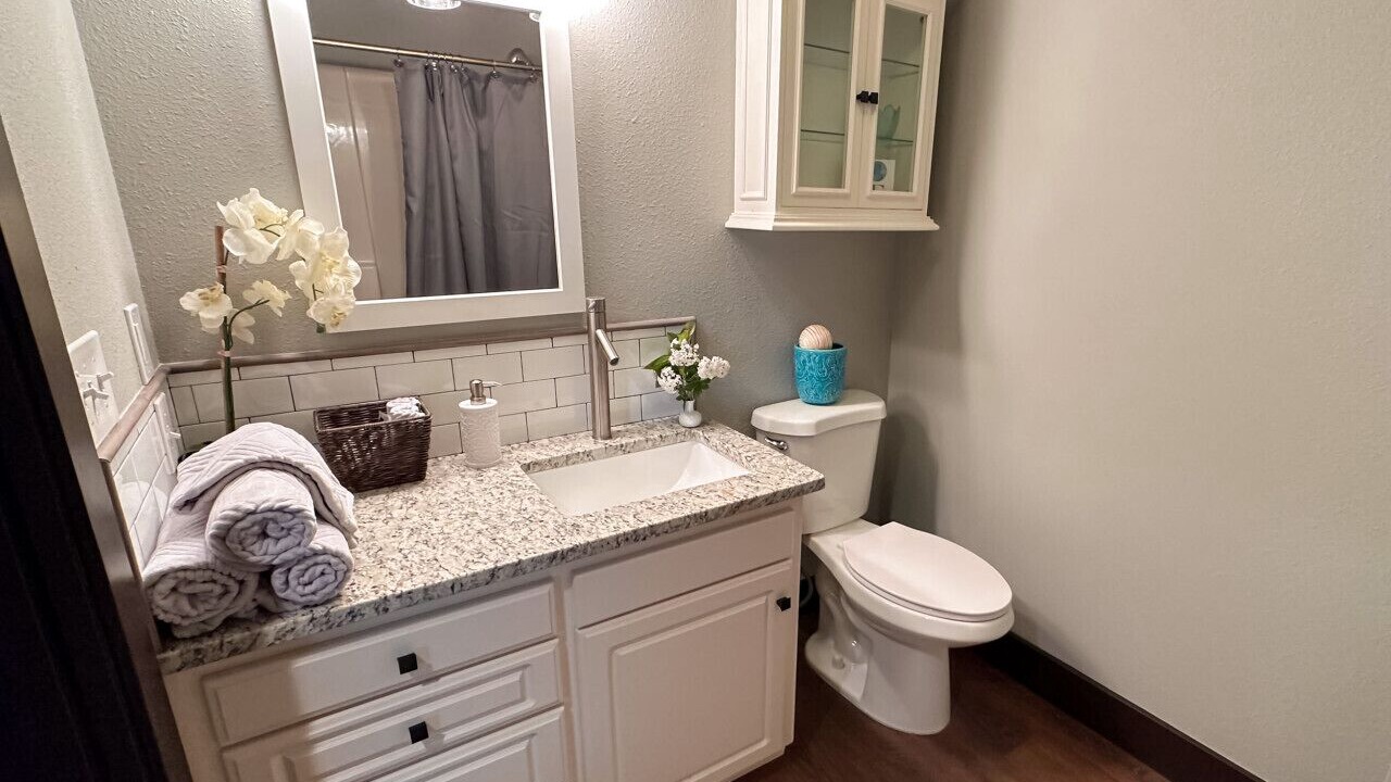 Photo of Bathroom in Touchet