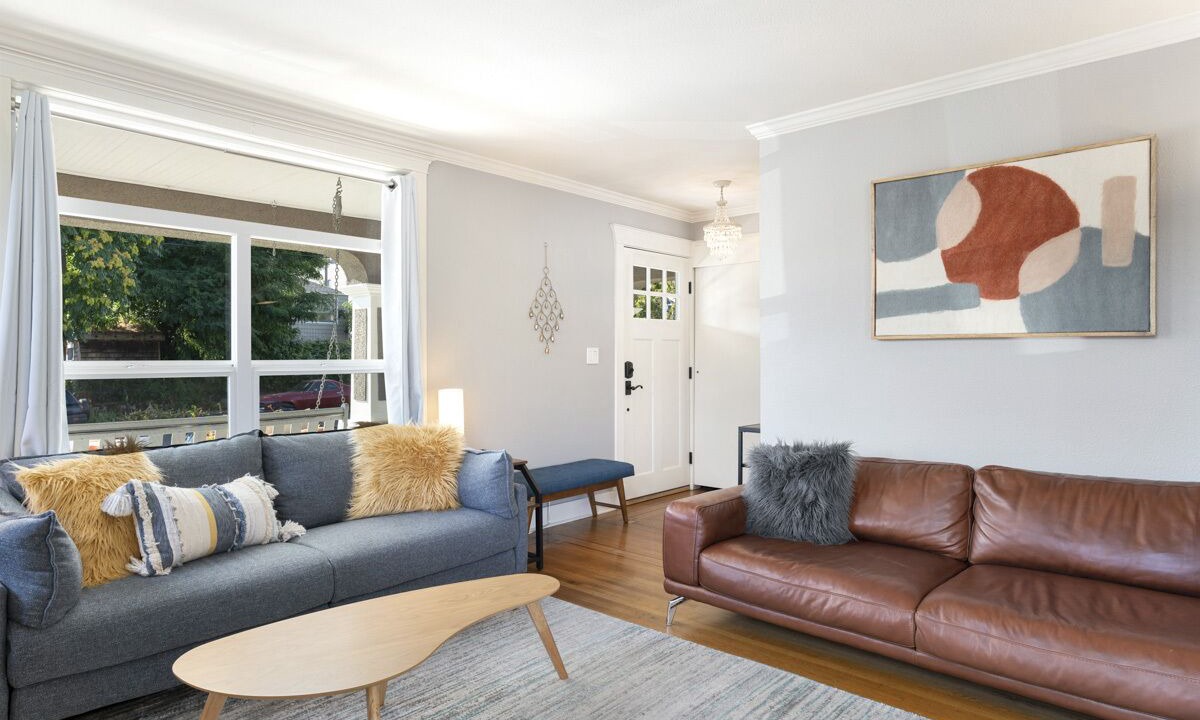 Photo of Livingroom in Wallingford