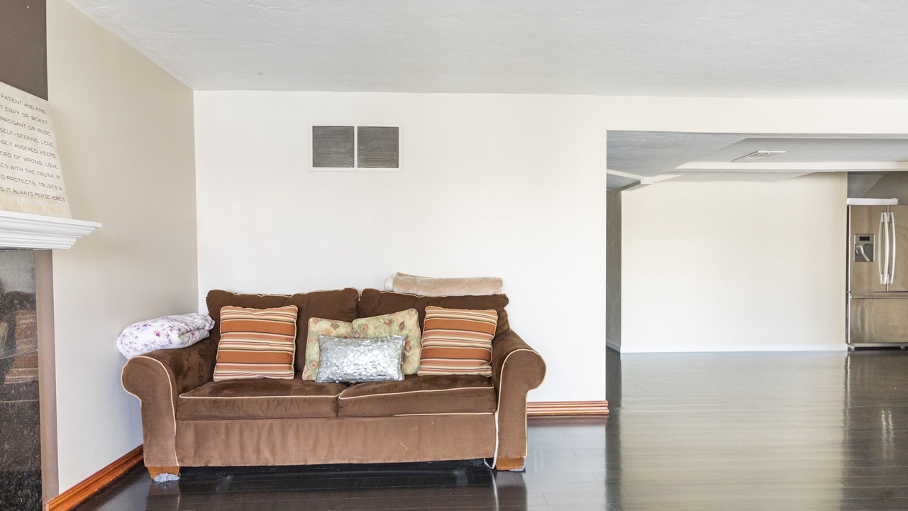 Photo of Livingroom in Bryn Mawr-Skyway