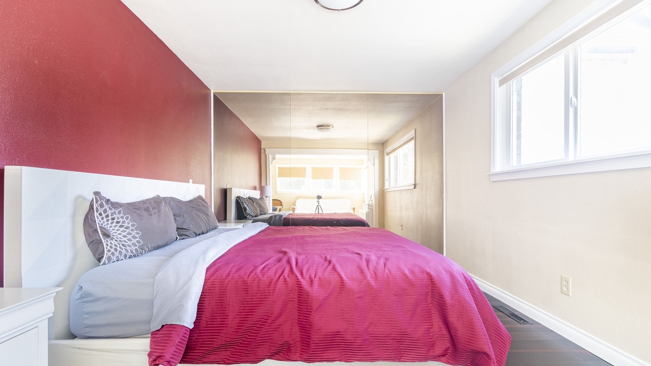 Photo of Bedroom in Bryn Mawr-Skyway