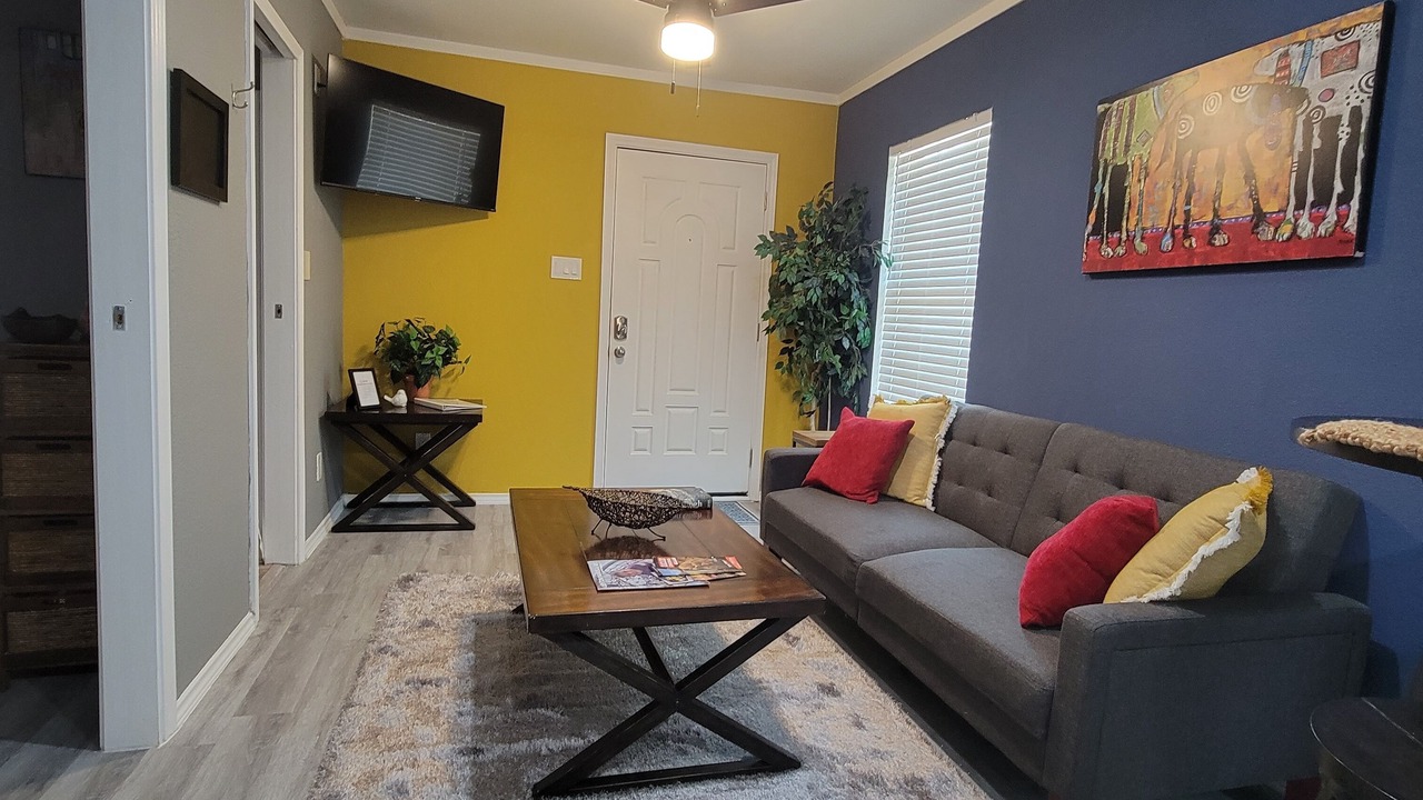 Photo of Livingroom in Denton