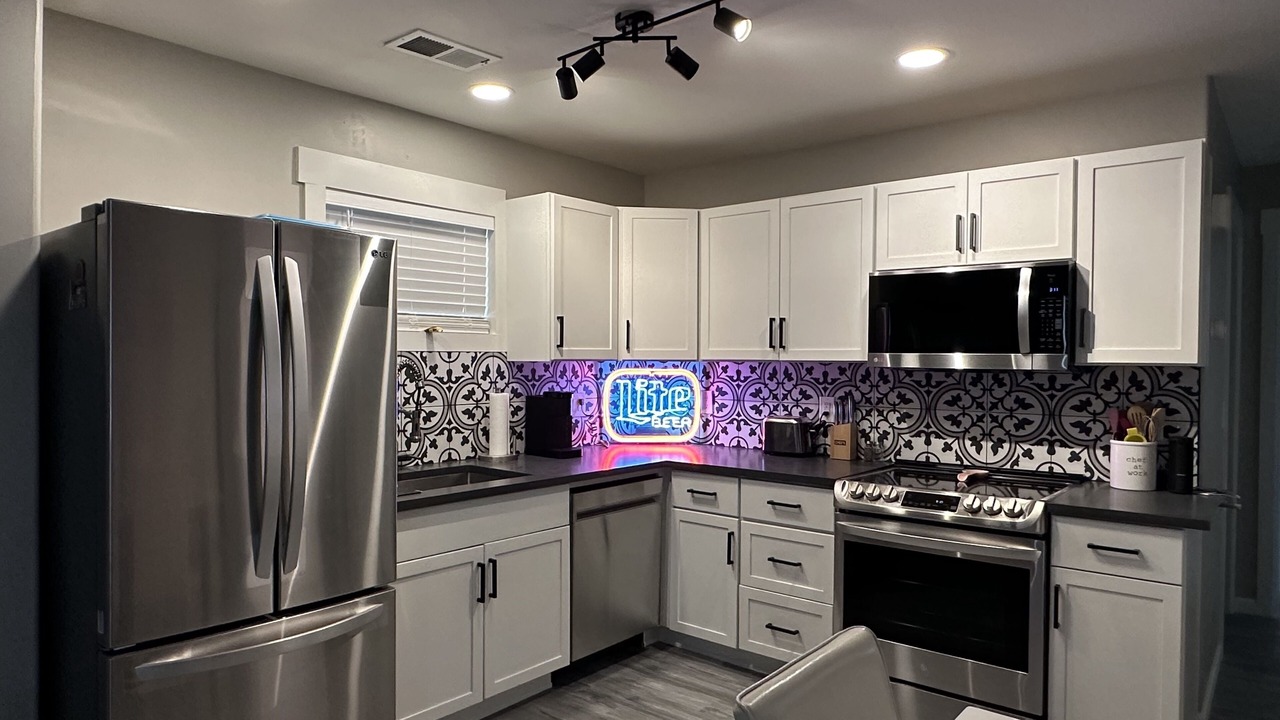 Photo of Kitchen in Huning Highland Historic District