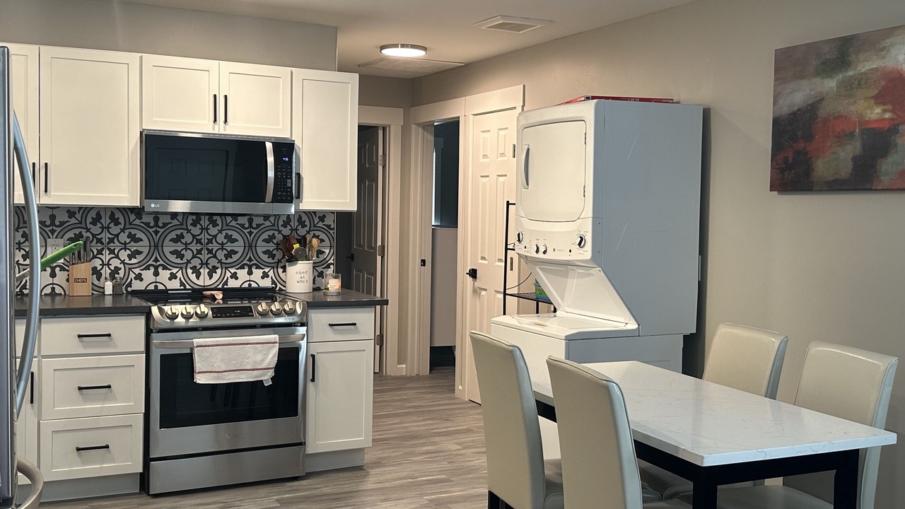 Photo of Kitchen in Huning Highland Historic District