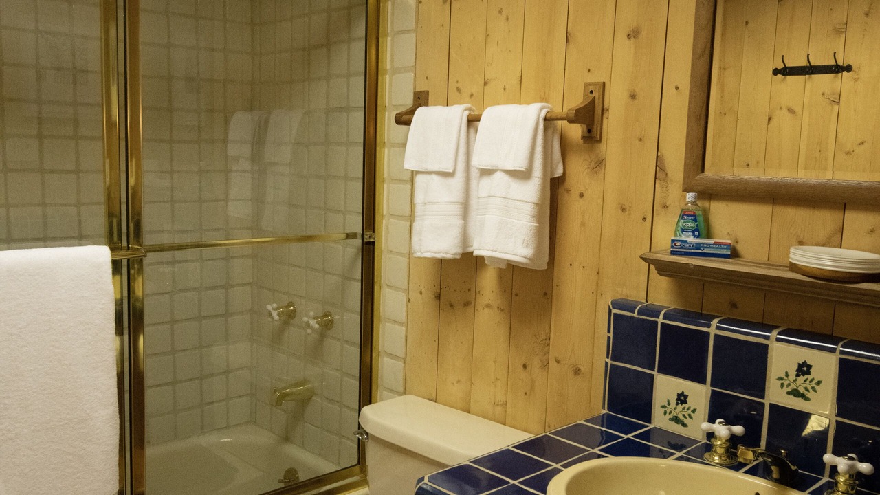 Photo of Bathroom in Homestead