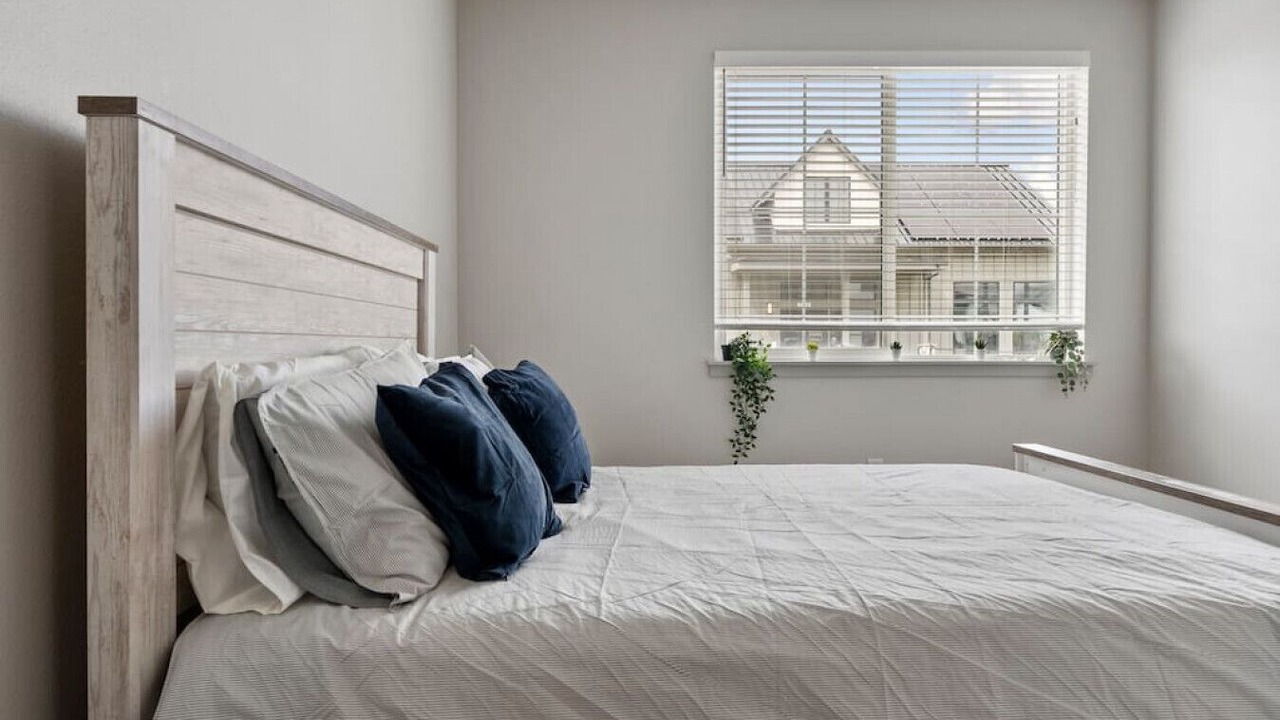 Photo of Bedroom in Dupont