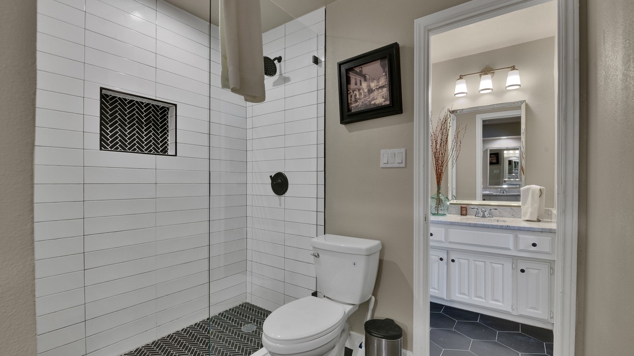 Photo of Bathroom in Frisco
