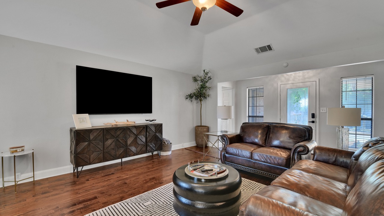 Photo of Livingroom in Frisco
